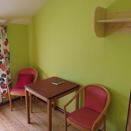 Dveseles Veldzes Darzs Hotel Ziemupe Buitenkant foto