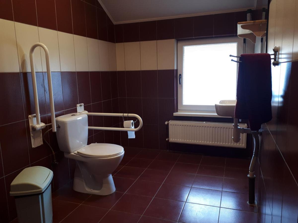 Dveseles Veldzes Darzs Hotel Ziemupe Buitenkant foto