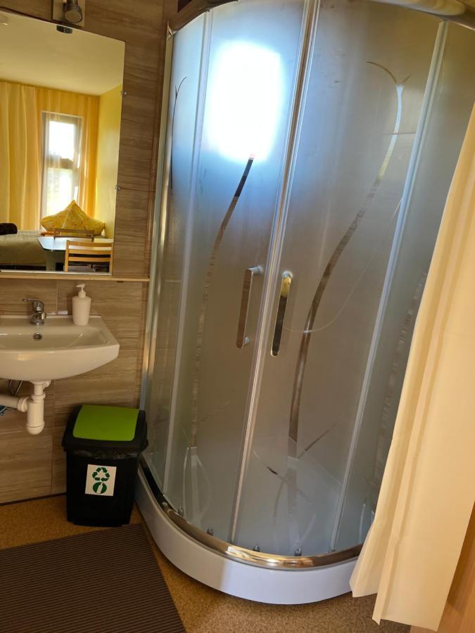 Dveseles Veldzes Darzs Hotel Ziemupe Buitenkant foto